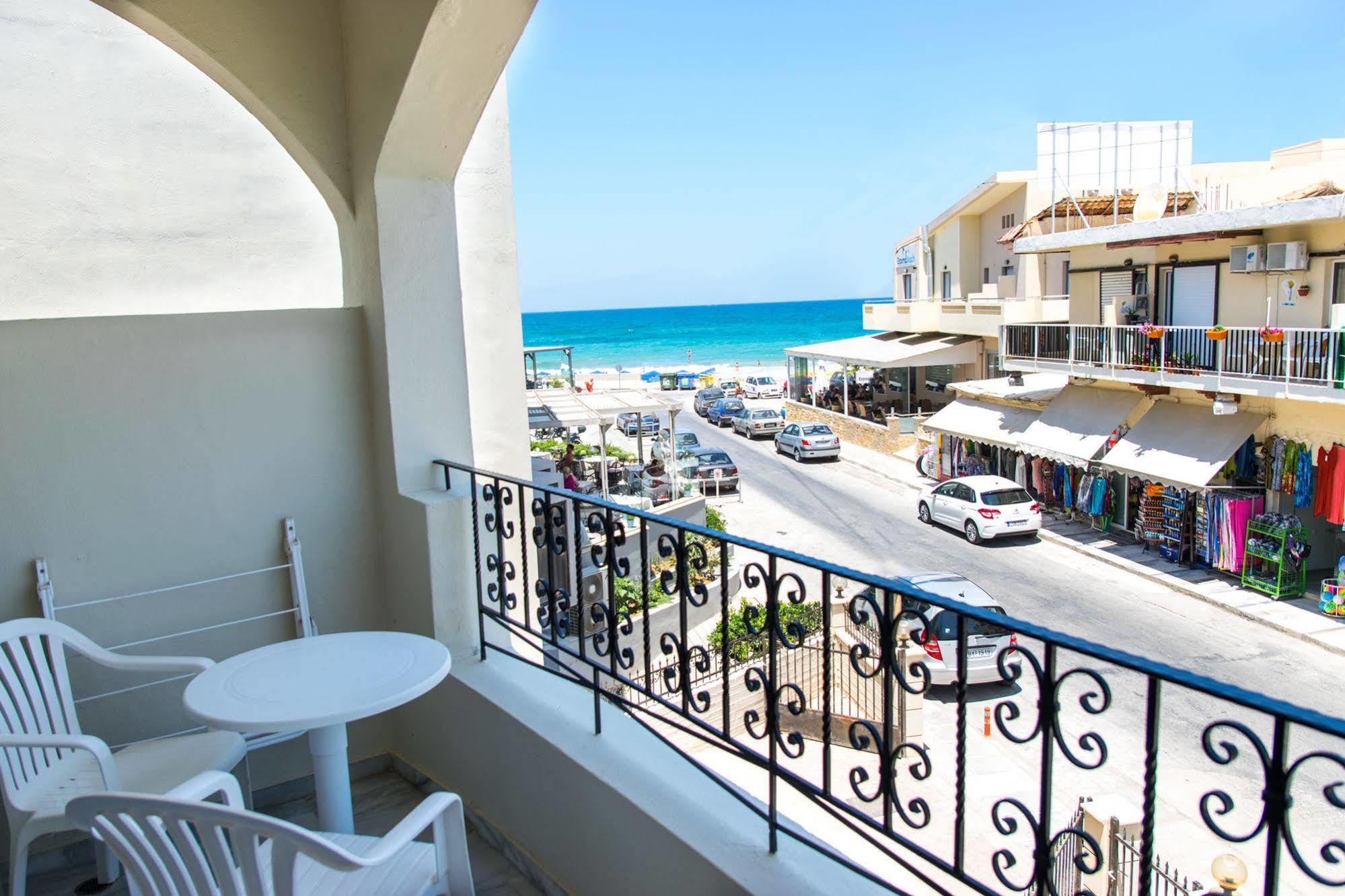 Anita Beach Hotel- Adults Only Rethymno  Bagian luar foto