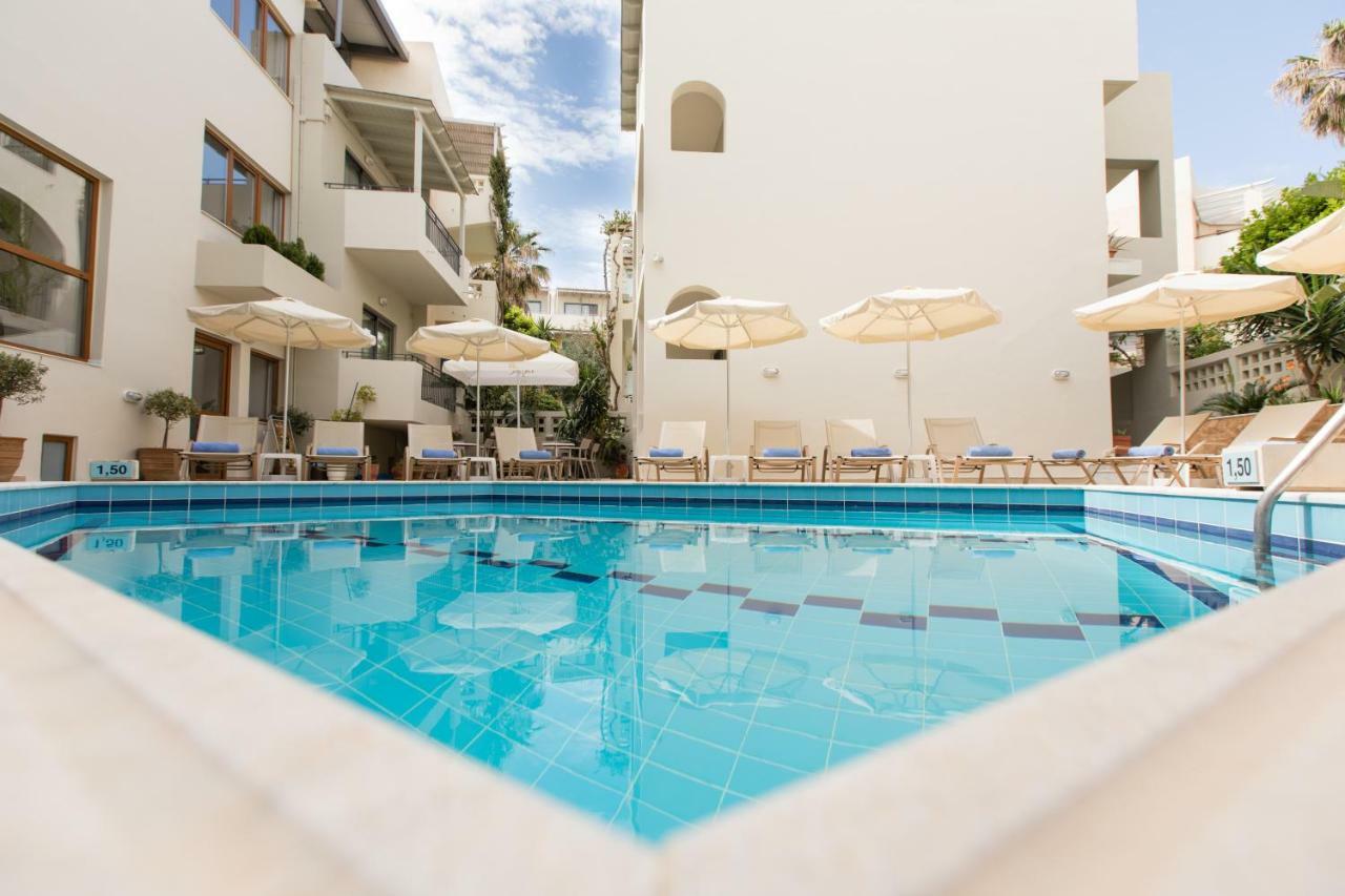 Anita Beach Hotel- Adults Only Rethymno  Bagian luar foto